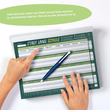 Lade das Bild in den Galerie-Viewer, Stadt Land Schule (Sachunterricht) | Spieleblock | Lernspiel für Familien ab 9 Jahren - Simon und Jan